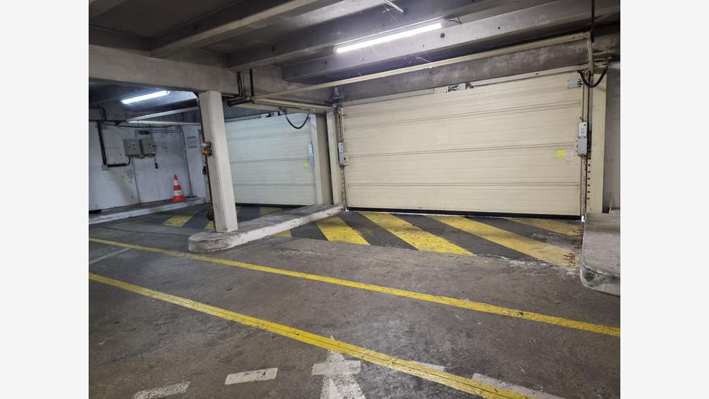 Vente parking Intra-muros Avignon la Balance