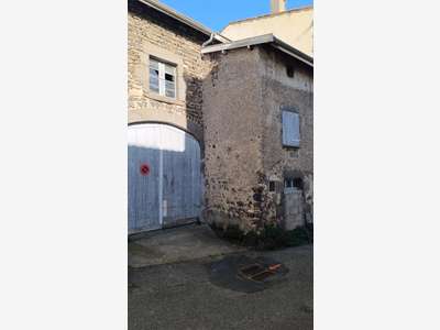 Garage / Parking à Ceyrat