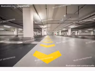 A vendre 6 places de stationnements à Saint-Malo
