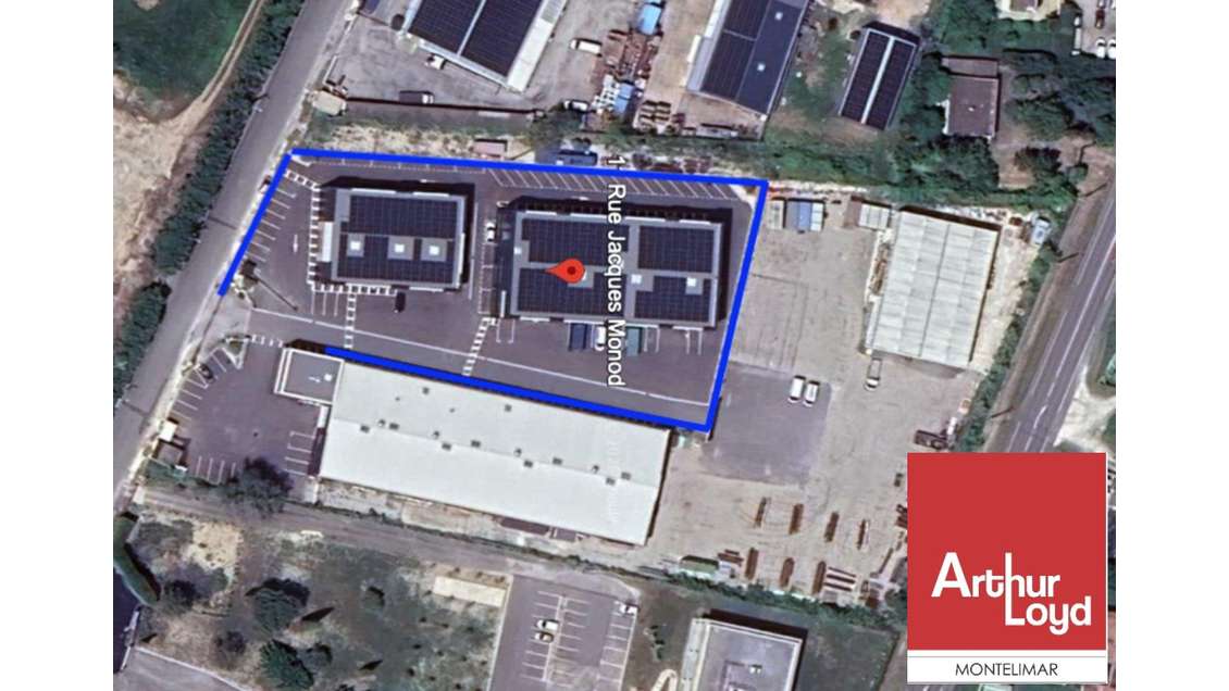 Local d'activité de 1860m² à vendre à Pierrelatte
