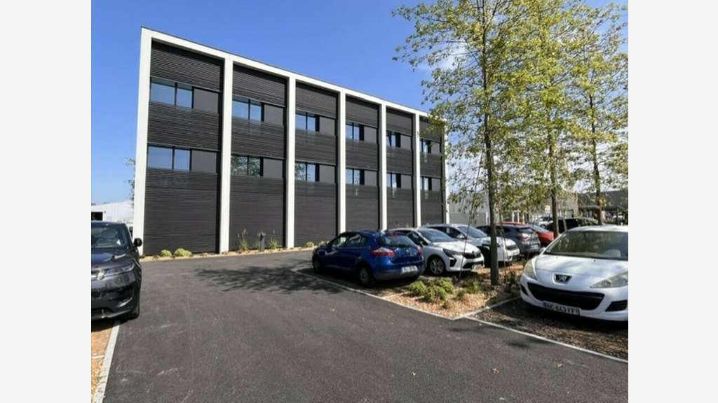 Vente plateaux de bureaux à Vannes