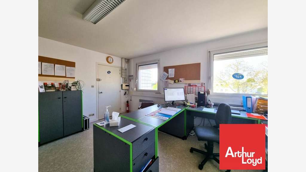 Bureaux de 92m² à vendre à Poitiers Pré-Médard
