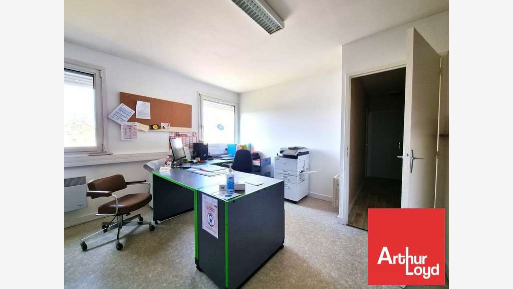 Bureaux de 92m² à vendre à Poitiers Pré-Médard