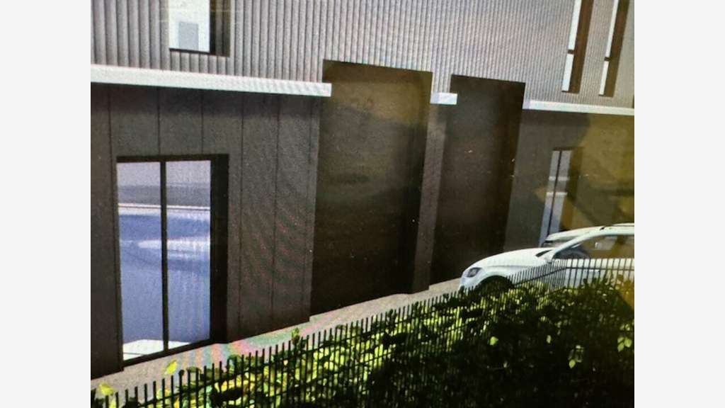 Vente local d'activité 206m² St-Étienne-la-Varenne