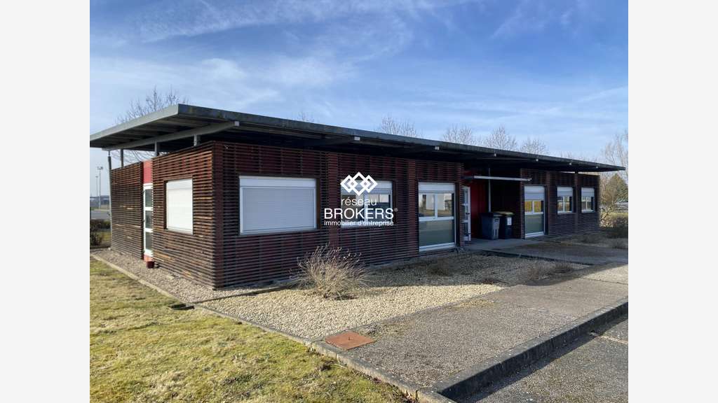 AV bureaux grande parcelle 9633m² ZI La Feuillouse