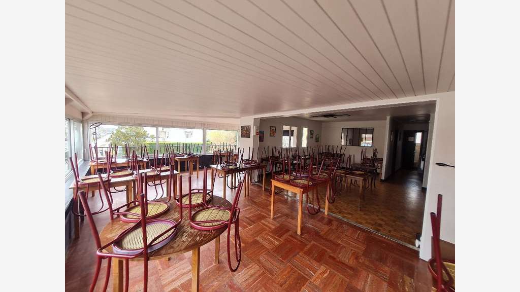 Vente murs restaurant de 220m² à Bois d'Arcy