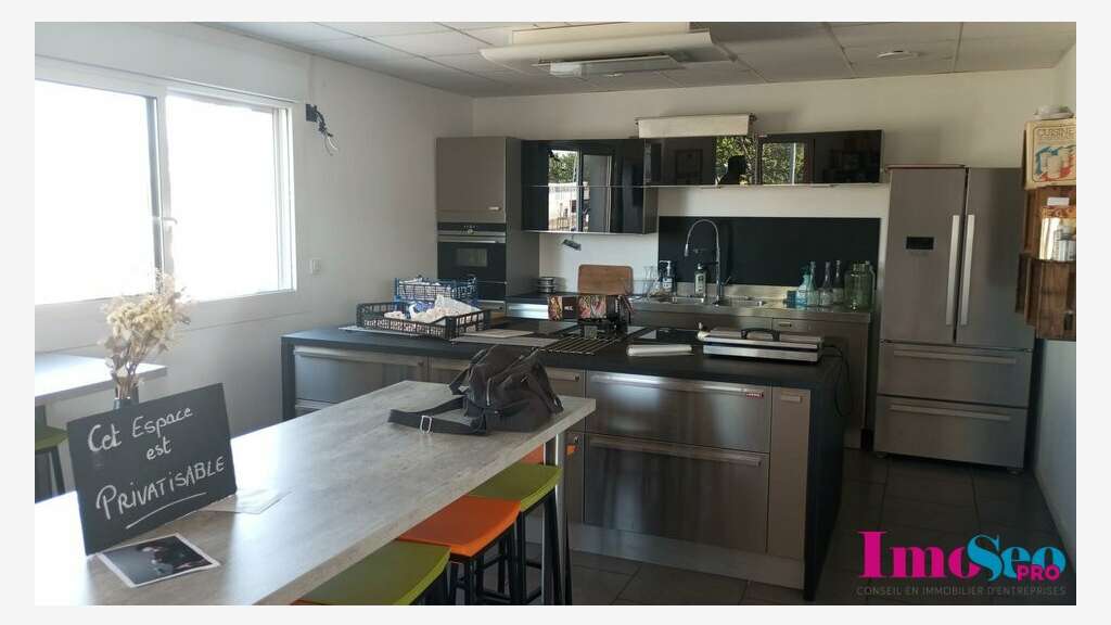 FDC restauration à louer en za à Bordeaux Nord