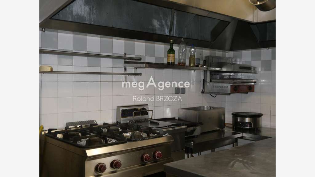 AV immeuble restaurant de 1780m² Mont Saint Michel