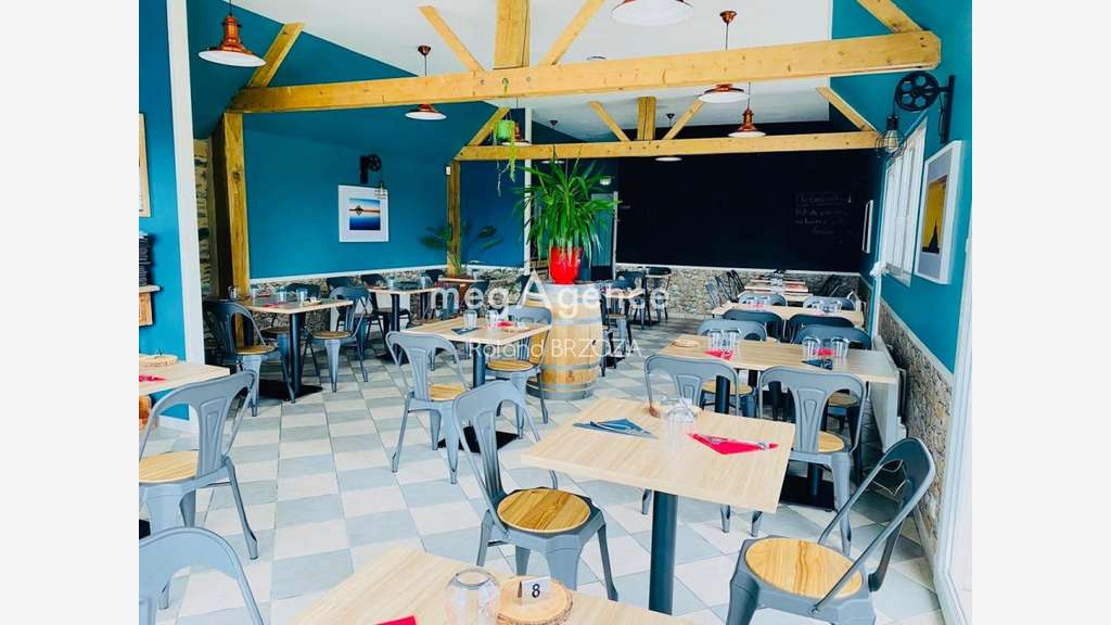 AV immeuble restaurant de 1780m² Mont Saint Michel