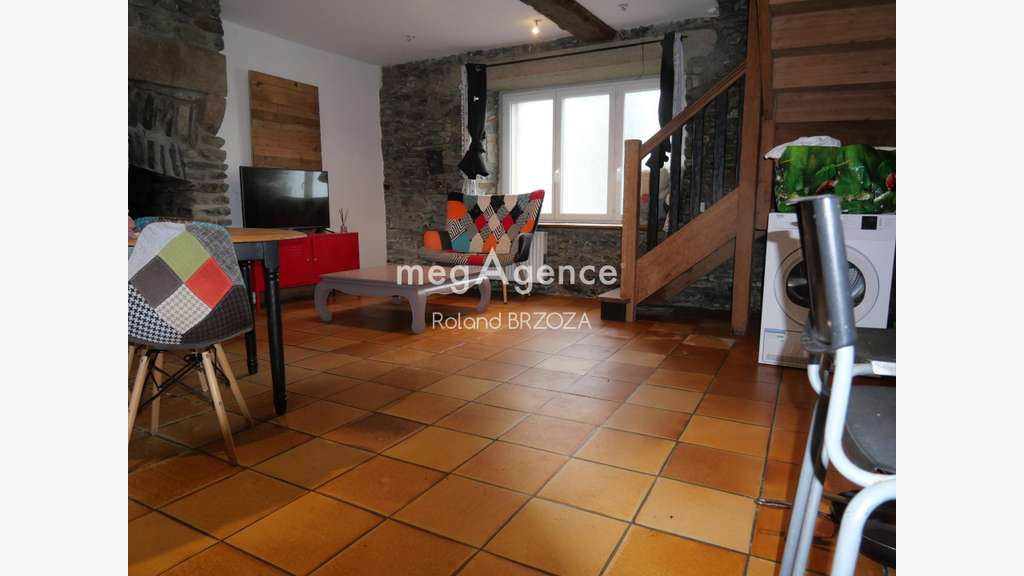 AV immeuble restaurant de 1780m² Mont Saint Michel