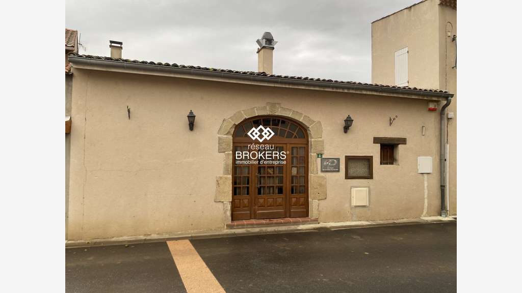 Murs restaurant à vendre au centre de Bouzel