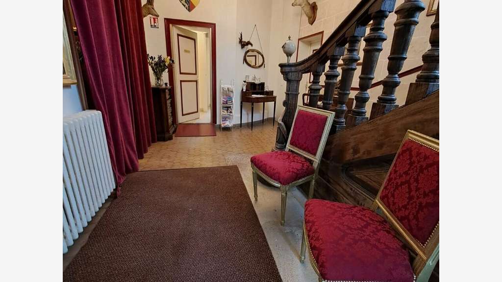 Château à vendre de 1000m² dans l'Oise (60)