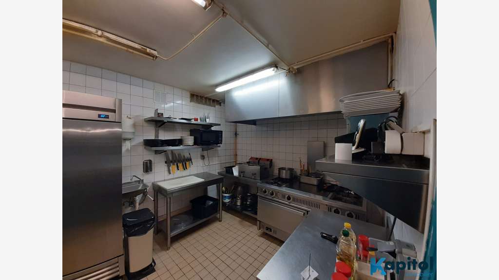Vente murs restaurant libres 89m² Terrasse Paris 9
