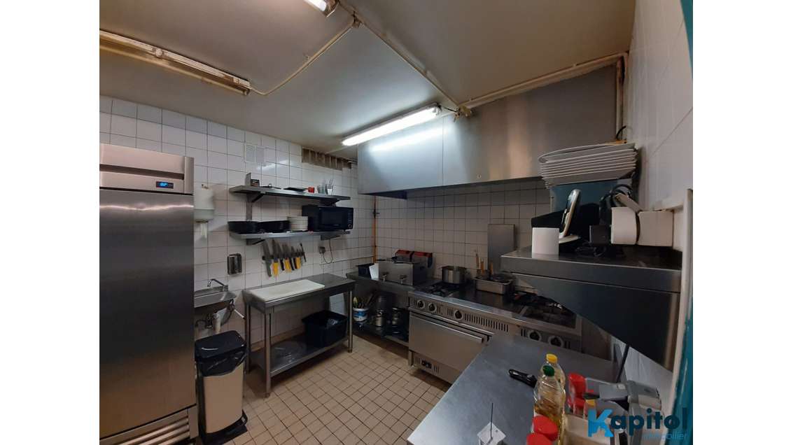 Vente murs restaurant libres 89m² Terrasse Paris 9