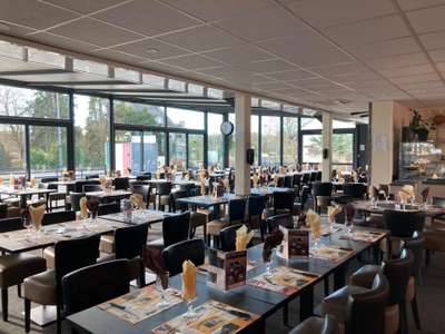 A vendre murs de 1600m² Saint-Hilaire-Du-Harcouet