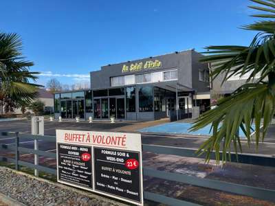 Vente Immeubles commerciaux / Mixtes à Saint-Hilaire-du-Harcouët