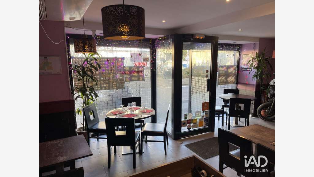 Cède bail restaurant en centre ville de Sevran