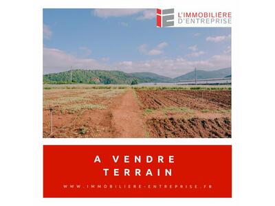 Vente Terrains industriels et agricoles à Saint-Martin-des-Champs