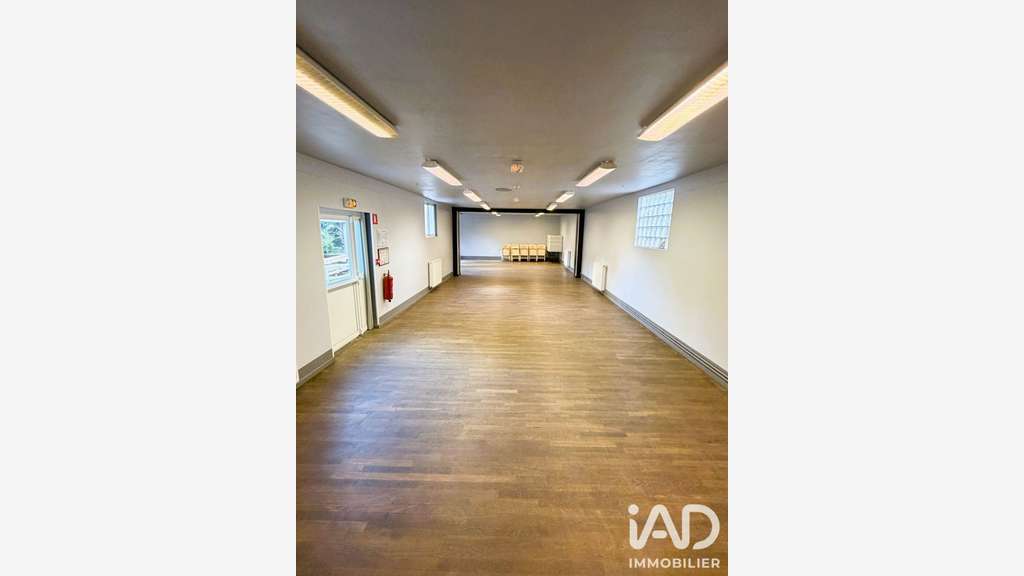 Vente salle et chambres d’hôtes à Bailleval