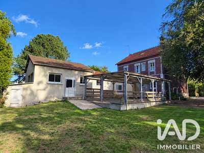 Vente salle et chambres d’hôtes à Bailleval