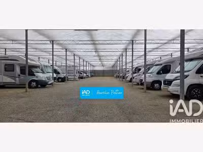 Vente serres de 8500 m² sur 1.1ha à Bourgbarré