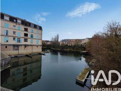 Vente stationnement de bateau à Port-Cergy