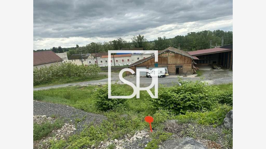 Vente terrain 4000m² en zone d'activité à Vichy
