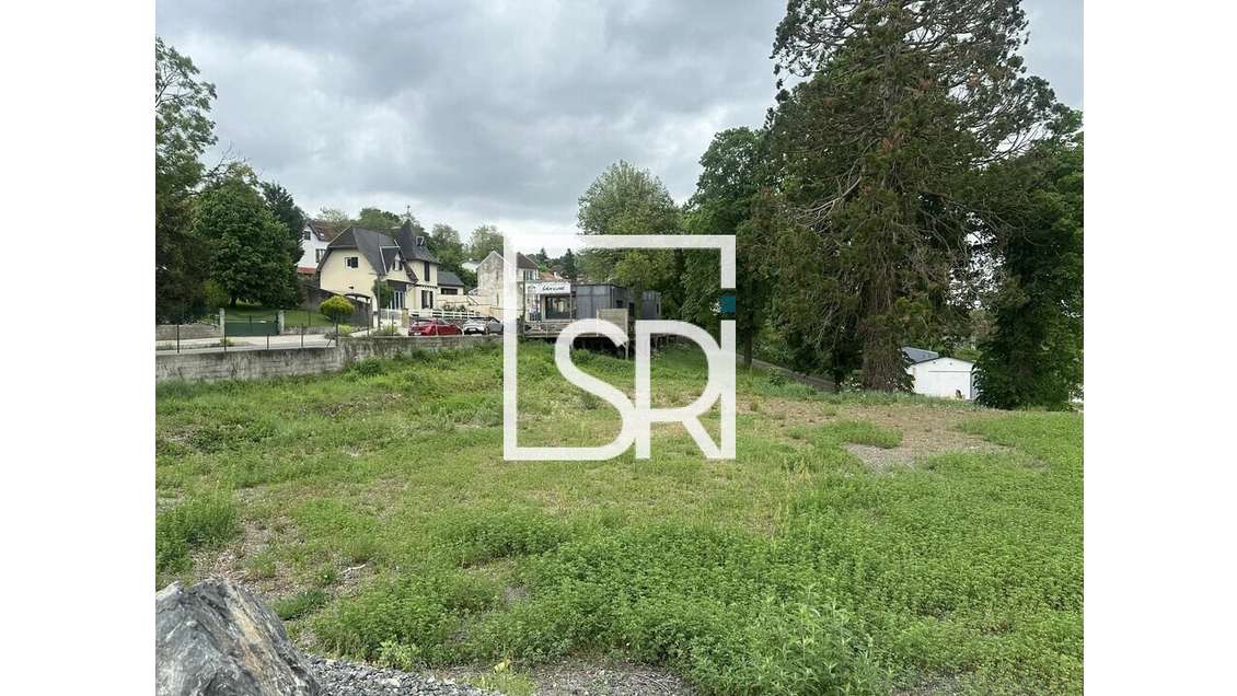 Vente terrain 4000m² en zone d'activité à Vichy