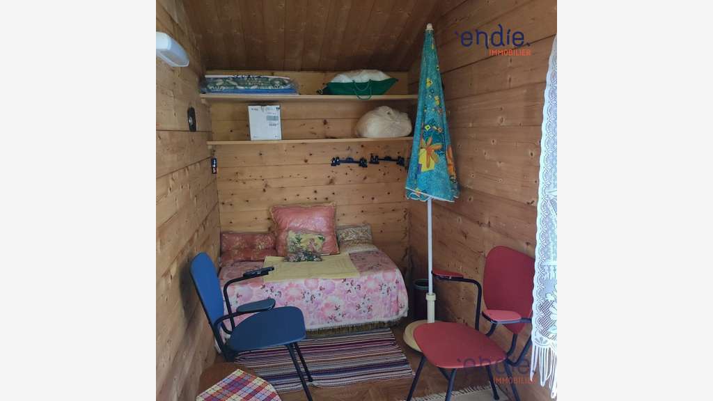 AV terrain constructible 12.9ares Villers-la-Ville