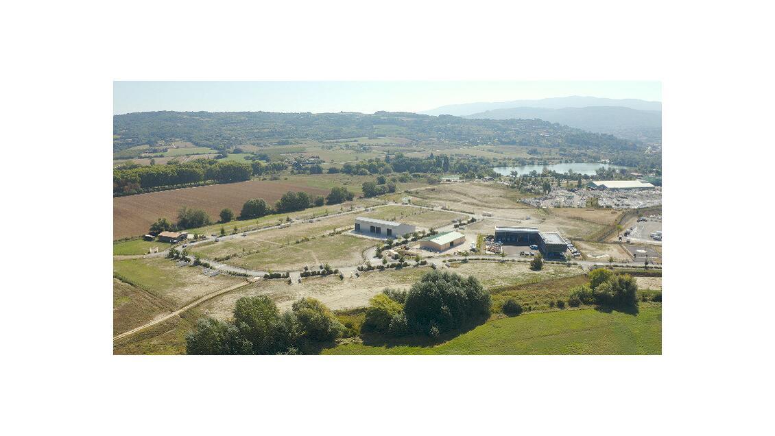 Terrain industriel à vendre  2500m² à Apt Vaucluse