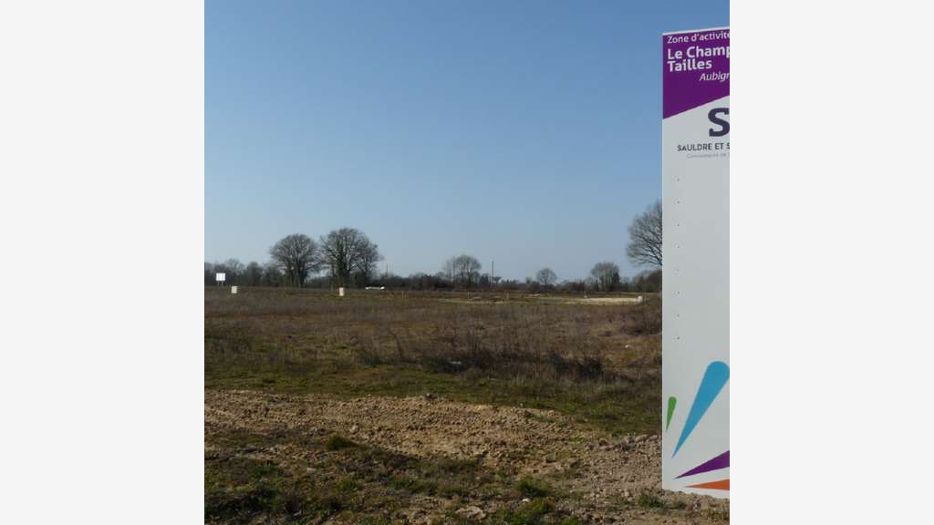 Vente terrain industriel 2 ha aux portes d'Orléans