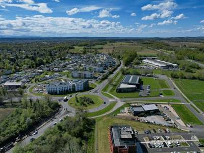 A vendre foncier industriel de 32 000m² à Lons