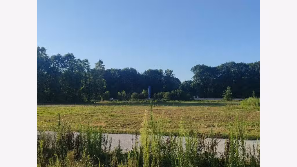 A vendre foncier industriel de 32 000m² à Lons