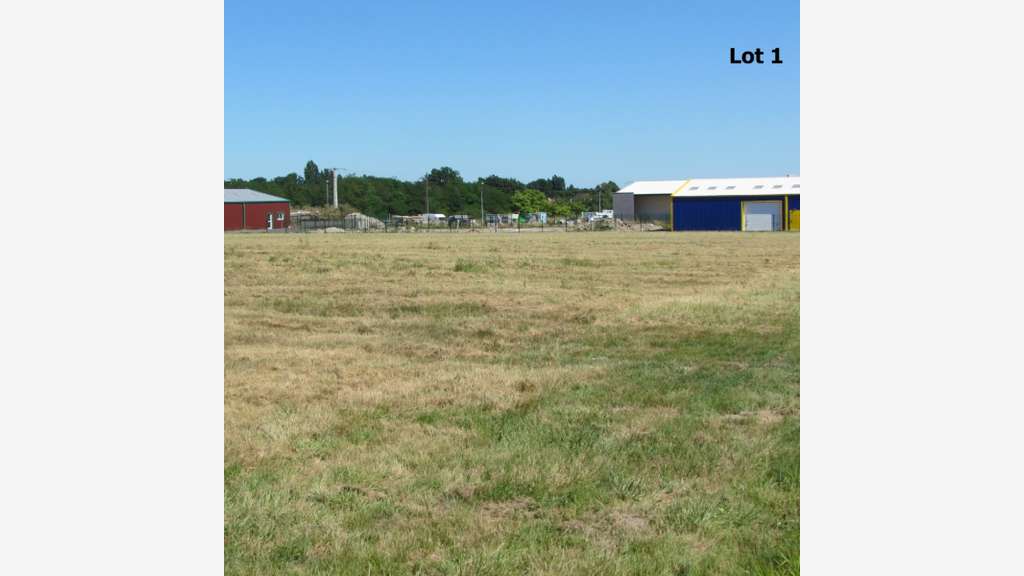 Achat terrain industriel 1,78 ha divisible Vierzon