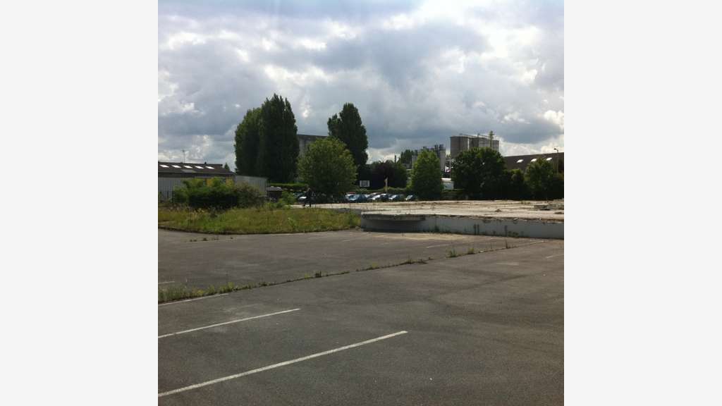 AV terrain 7000m² à vendre à 1h de Paris -Oise