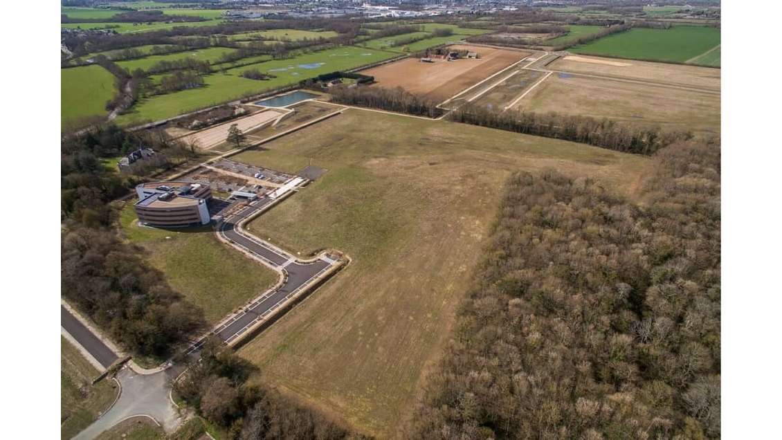 Vente 65 ha de terrains industriels à Châteauroux