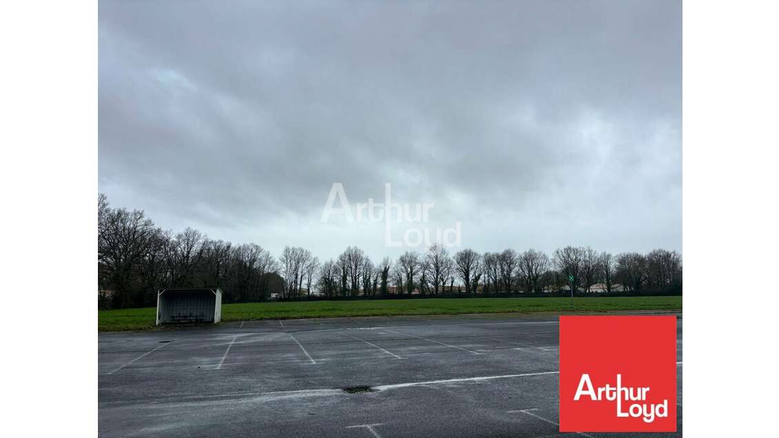 Terrain de 19161m² à vendre en ZA à Aizenay