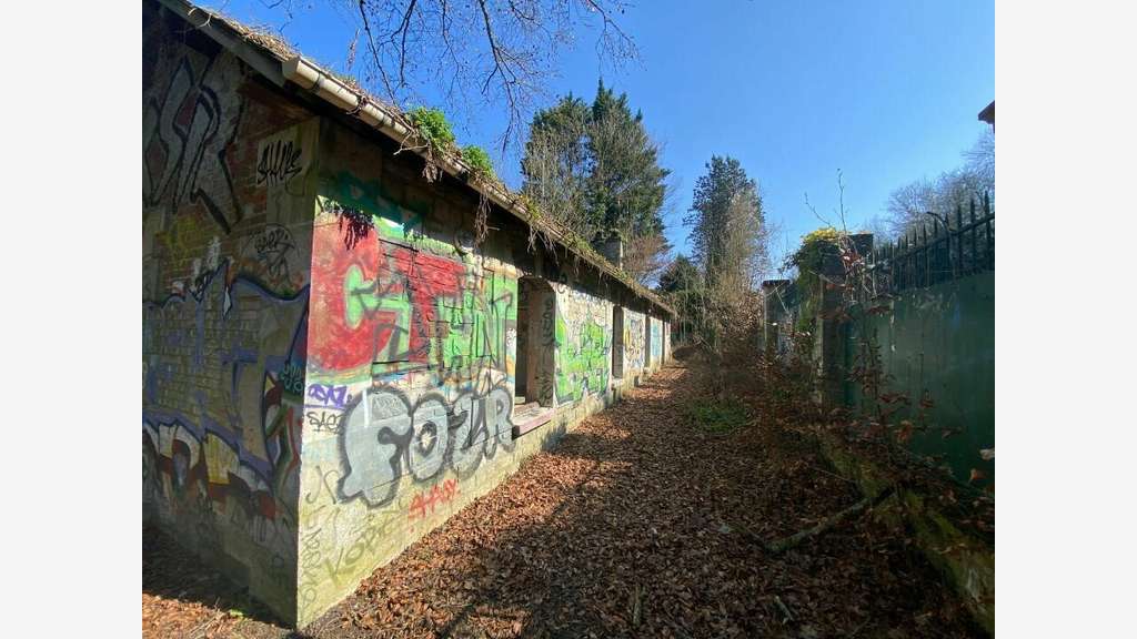 Site pour résidence hôtelière à vendre à Senlis
