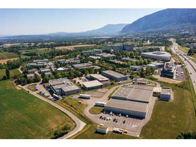 Vente Terrains industriels et agricoles à Archamps