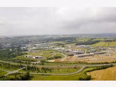 À vendre – Terrains industriels dans le Parc d'