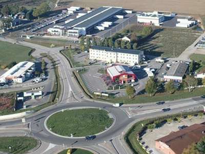 Terrain à vendre 38000m² à Bourg-en-Bresse (01)