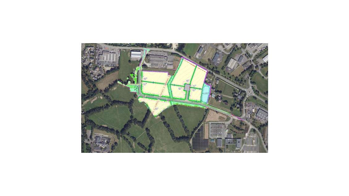 ZA Kergorvo 2 Lots à vendre 2000m² à 9000m²
