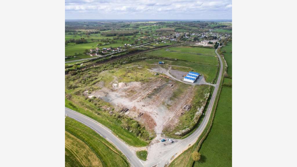 AV Terrains Industriels à partir de 2 500m² Celon