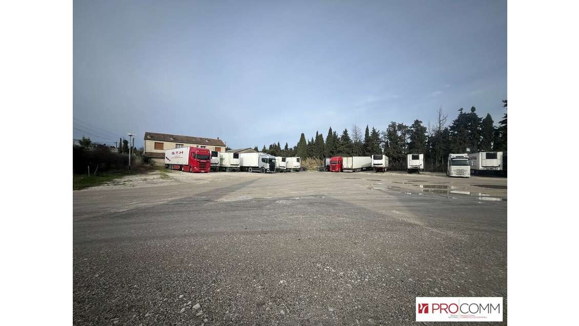 AV terrain constructible 2720m² à Châteaurenard