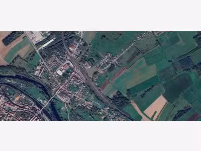 À vendre – Terrain industriel de 1,2 hectares à Es