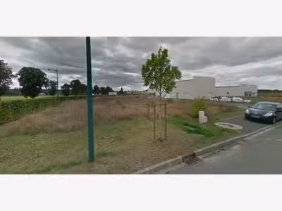À vendre – Terrain industriel de 1200 m² à Fave