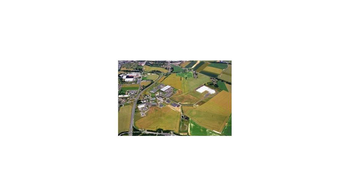 AV terrains en parc industriel le Royeux Gauchy