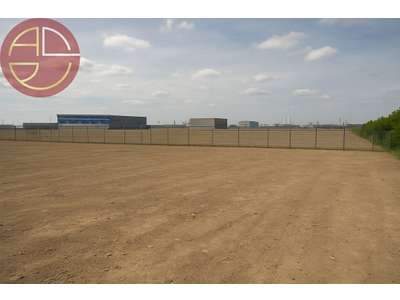 Vente Terrains industriels et agricoles à Grisolles