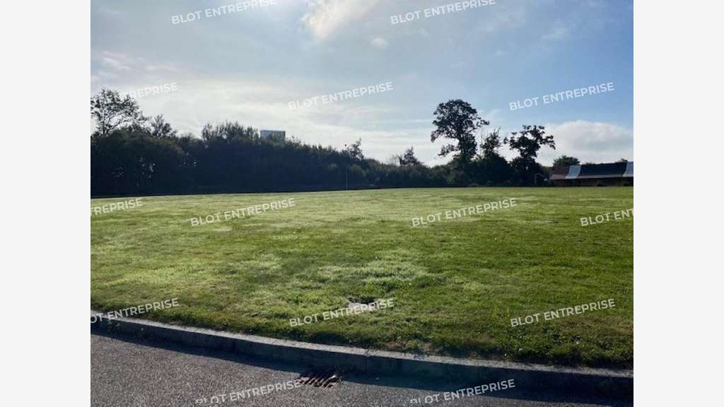 A vendre terrain 10163m² à Janzé Rennes Sud