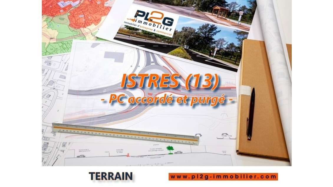 AV terrain industriel de plus de 2000m² à Istres